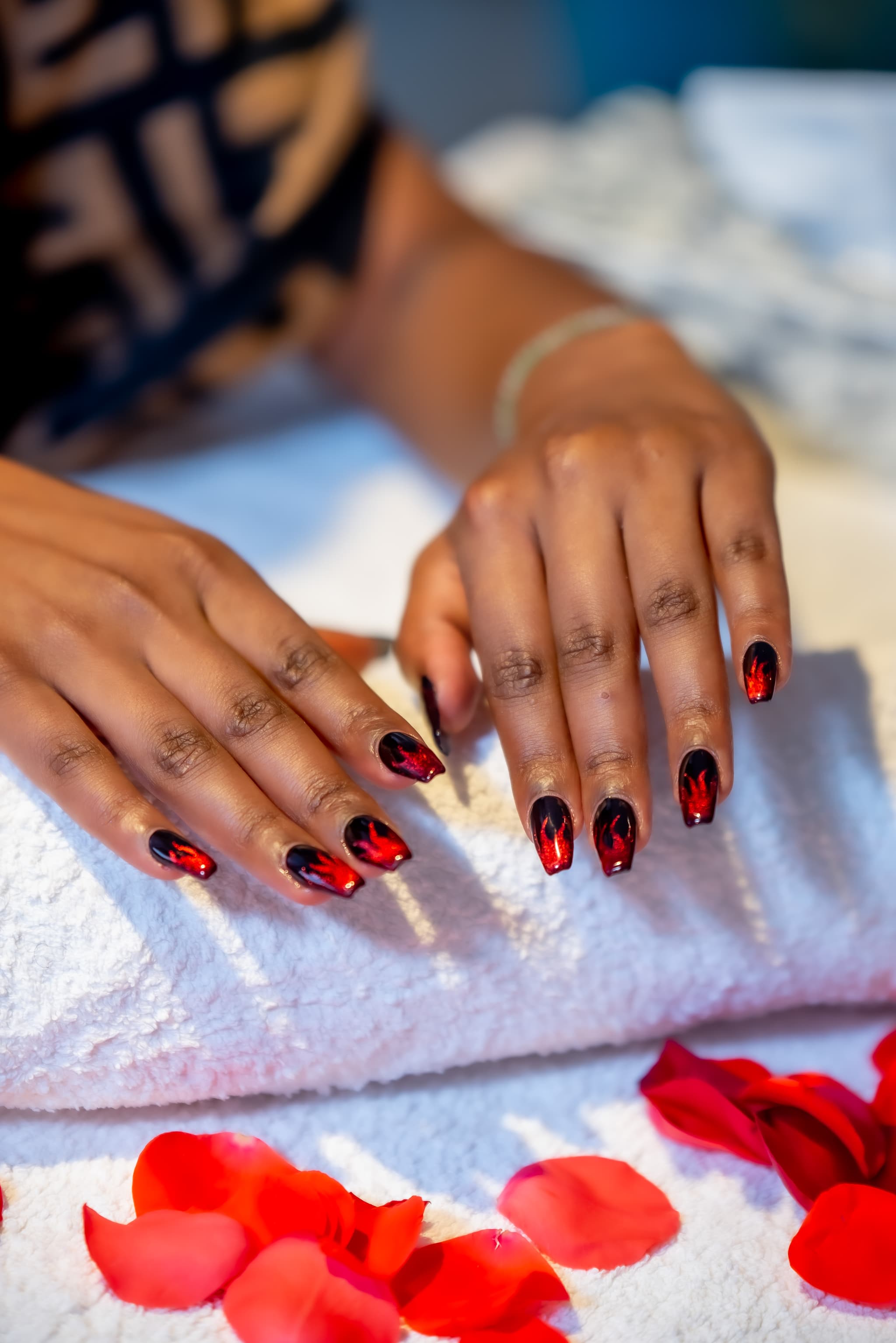 Nail Bar